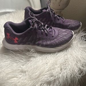 Woman’s Under Armour shoes